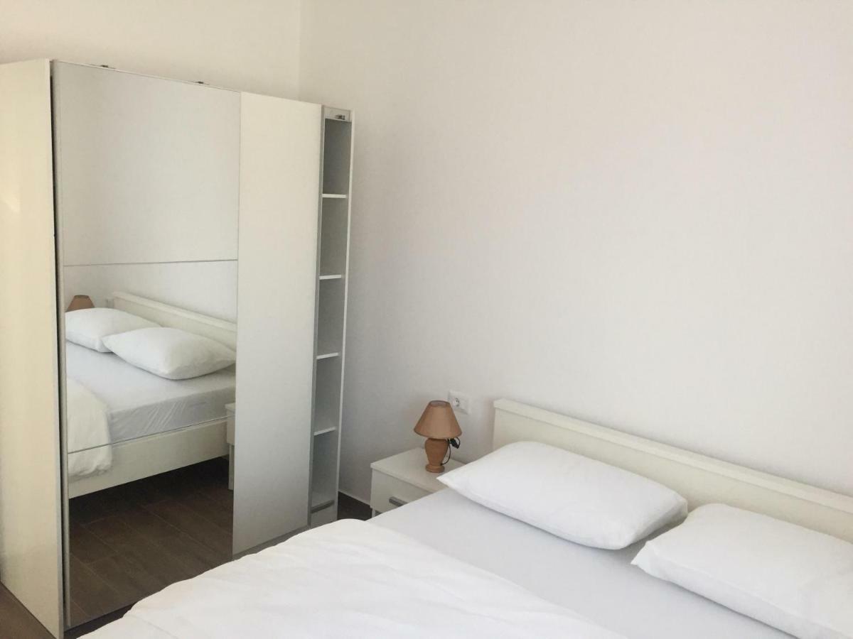 Apartamento Bakovic Funtana Exterior foto